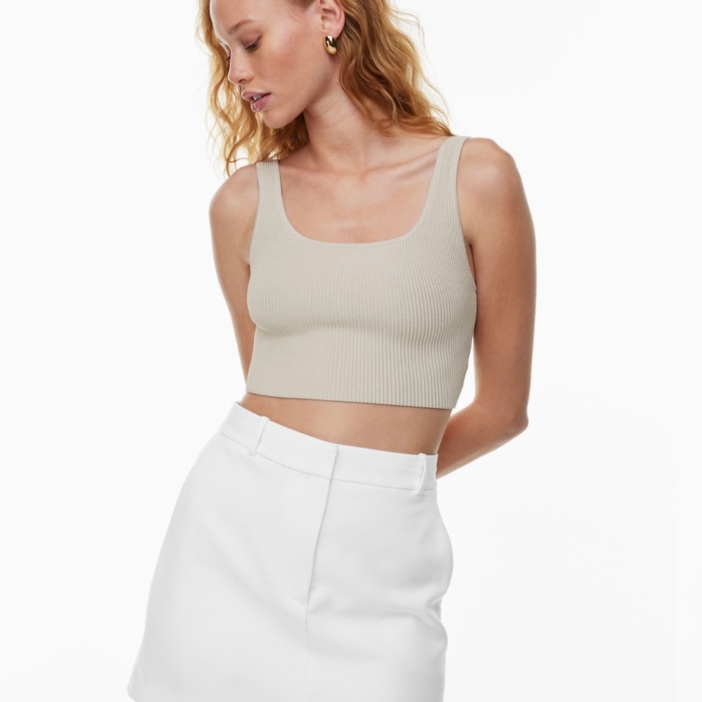 Sculpt Knit Squareneck Cropped Tank - Picture 4 of 4
